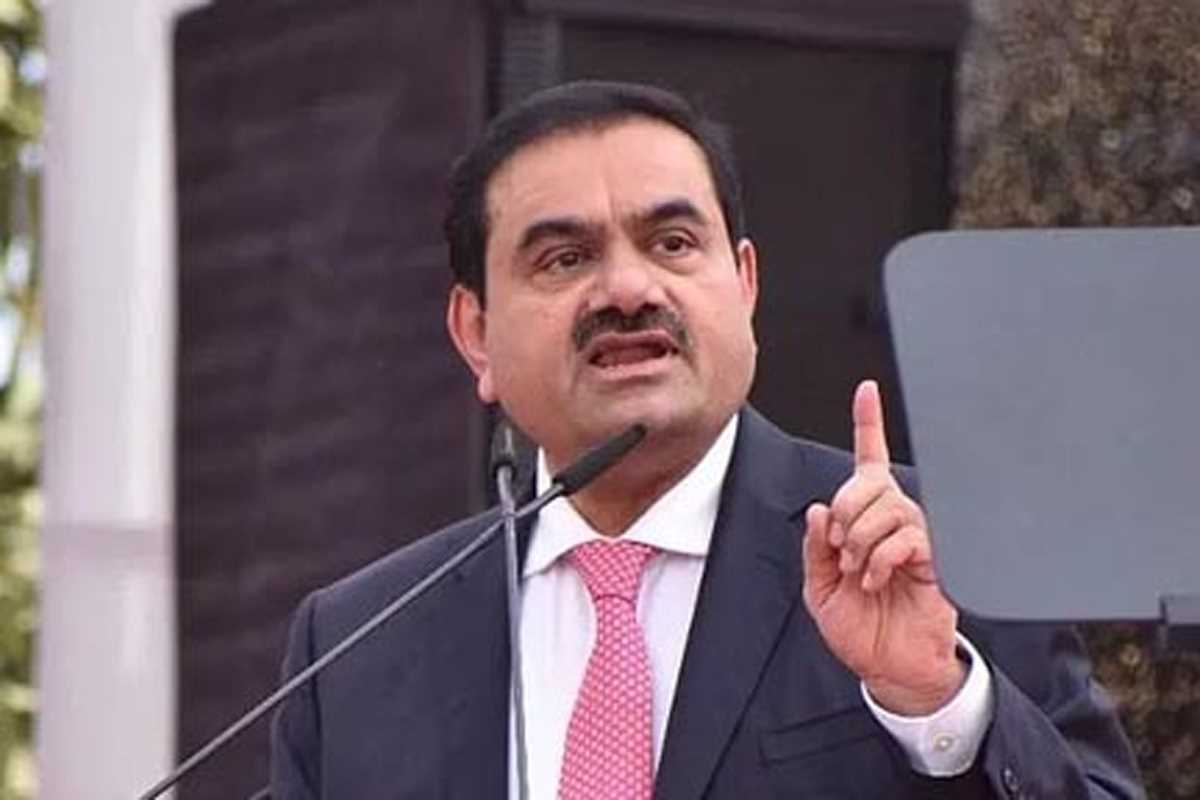 अदाणी समूह वित्तवर्ष 2024-25 में 1.2 लाख करोड़ रुपये का निवेश करेगा